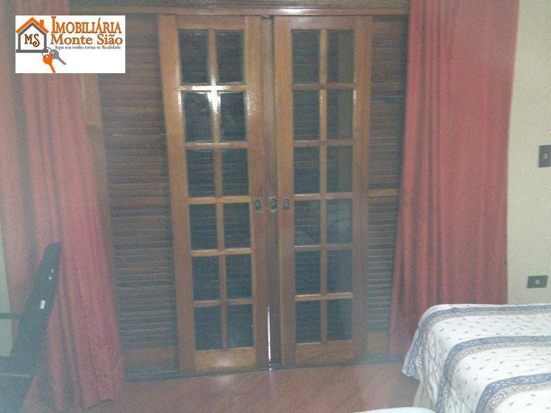 Sobrado à venda com 3 quartos, 180m² - Foto 14