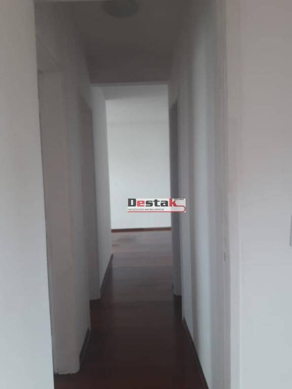 Apartamento à venda com 3 quartos, 80m² - Foto 5