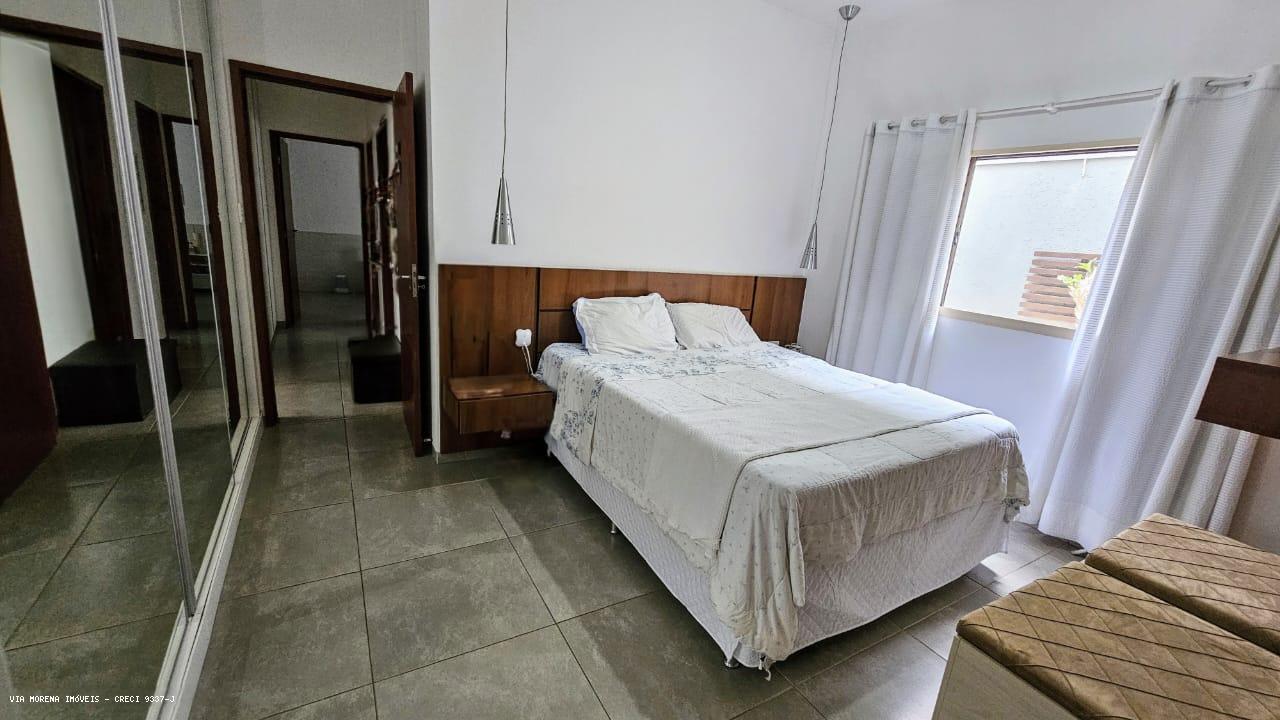 Casa à venda com 3 quartos, 390m² - Foto 14