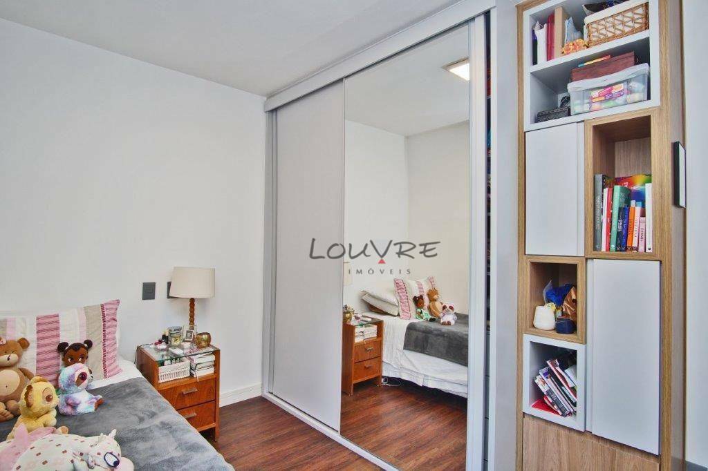 Apartamento à venda com 3 quartos, 138m² - Foto 17