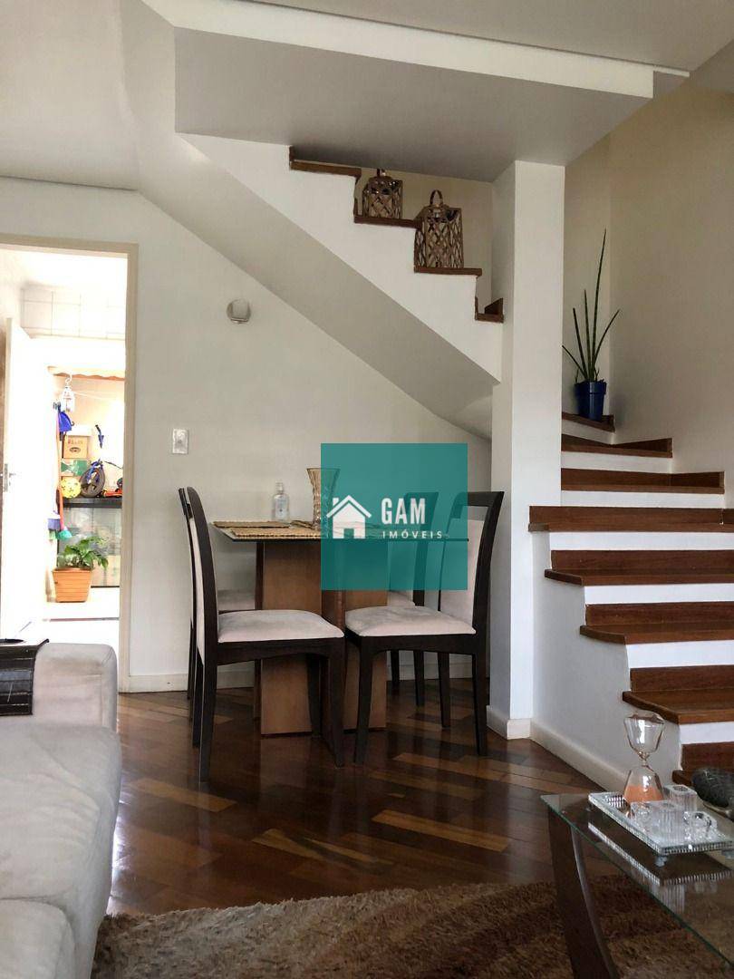 Sobrado à venda com 2 quartos, 60m² - Foto 4