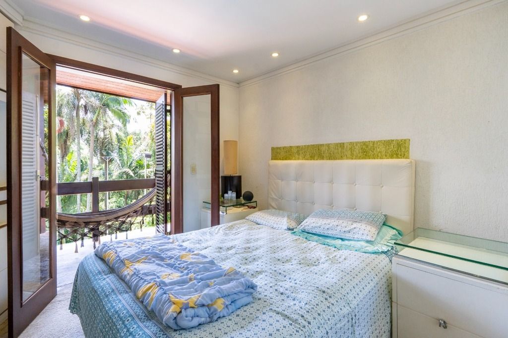 Casa de Condomínio à venda com 3 quartos, 361m² - Foto 51