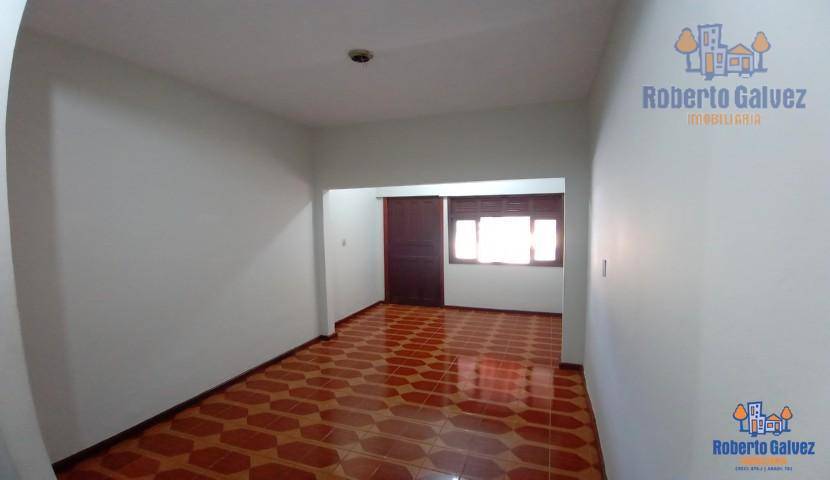 Casa à venda com 3 quartos, 108m² - Foto 14