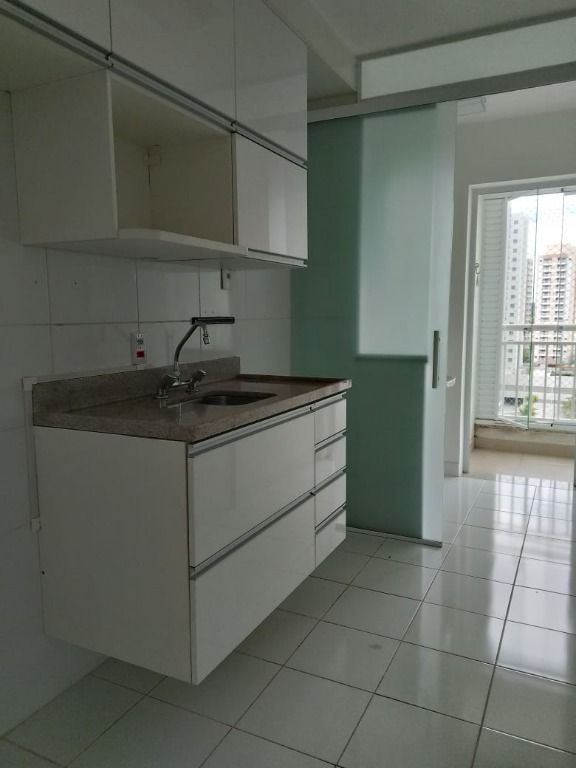 Apartamento à venda e aluguel com 2 quartos, 61m² - Foto 18