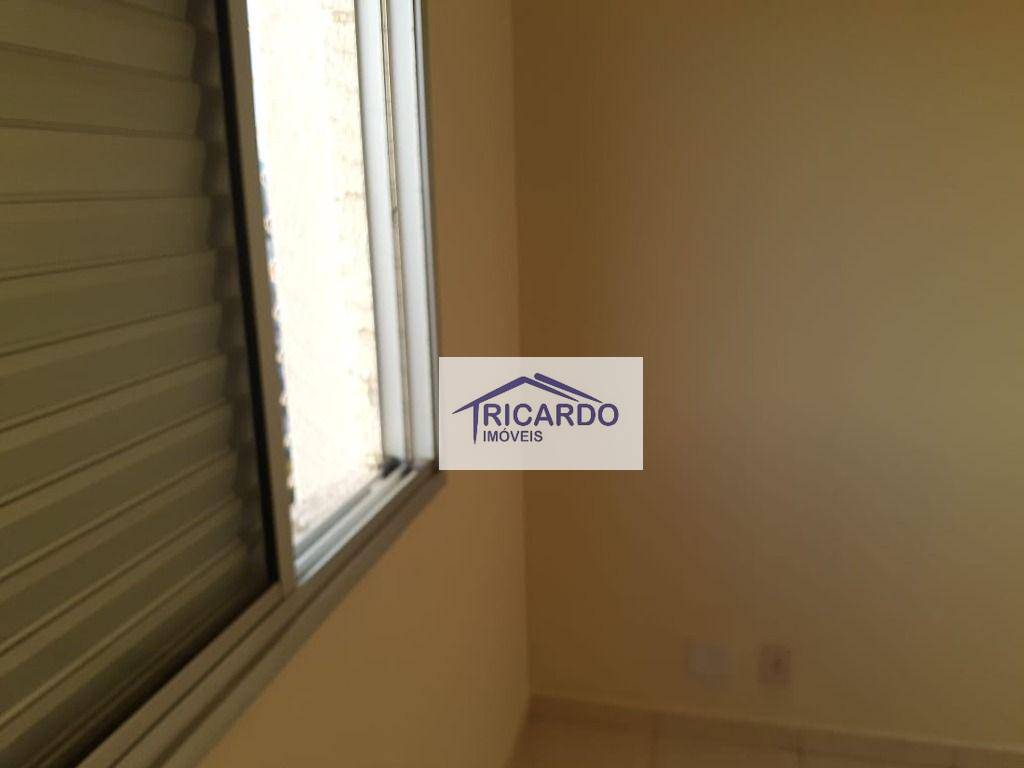 Apartamento à venda com 2 quartos, 55m² - Foto 10