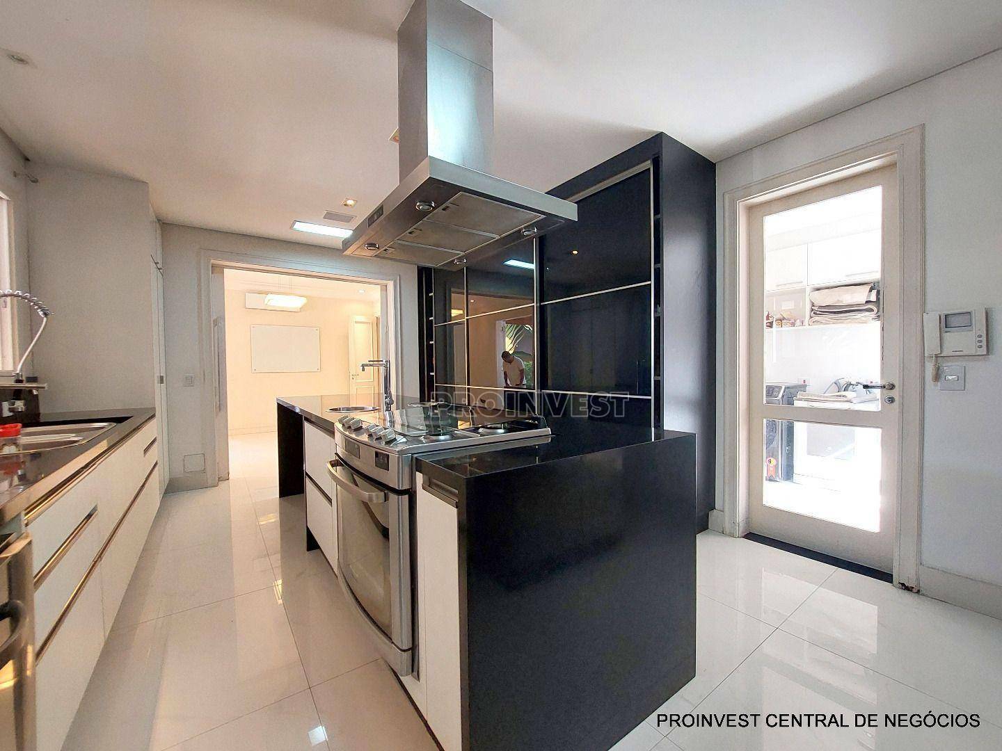 Casa de Condomínio à venda com 5 quartos, 642m² - Foto 17