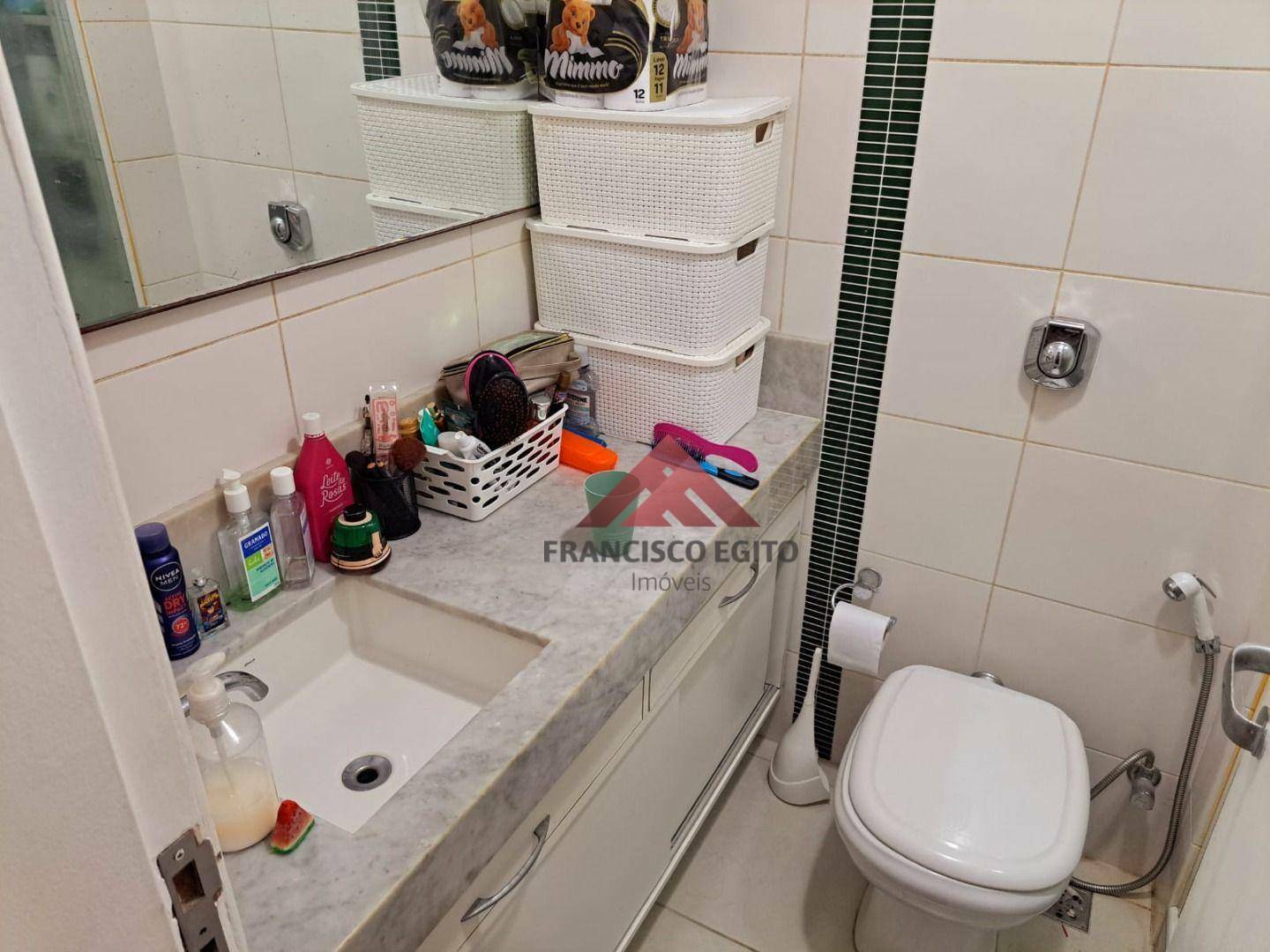 Apartamento à venda com 3 quartos, 85m² - Foto 19