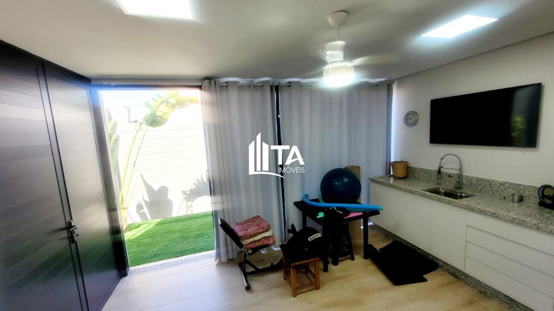 Casa de Condomínio à venda com 4 quartos, 230m² - Foto 40