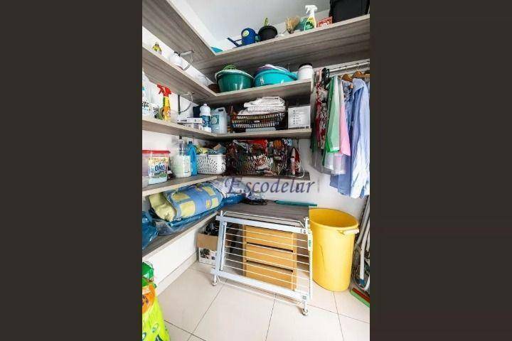 Apartamento à venda com 4 quartos, 150m² - Foto 32