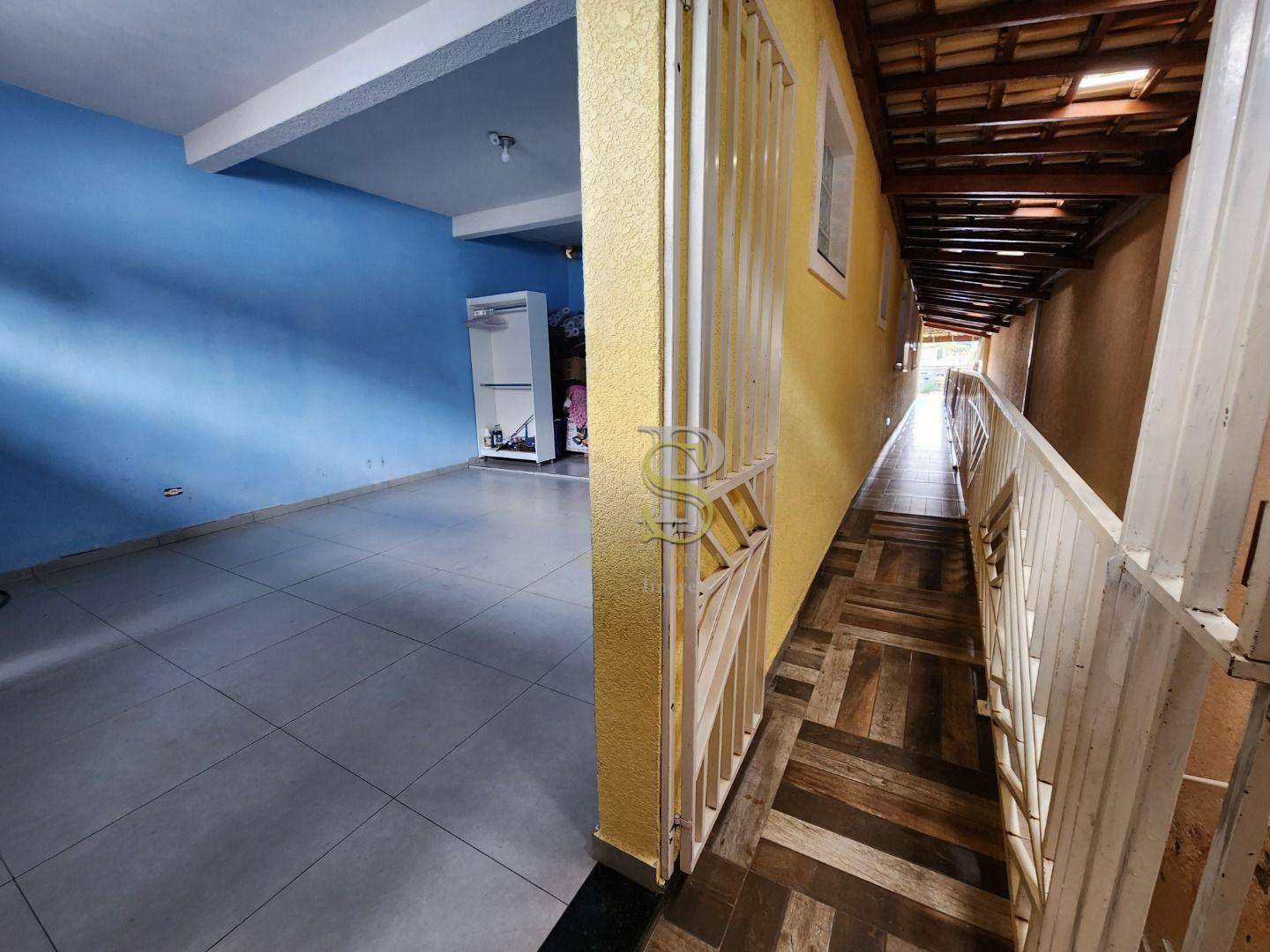 Casa à venda com 3 quartos, 170m² - Foto 4