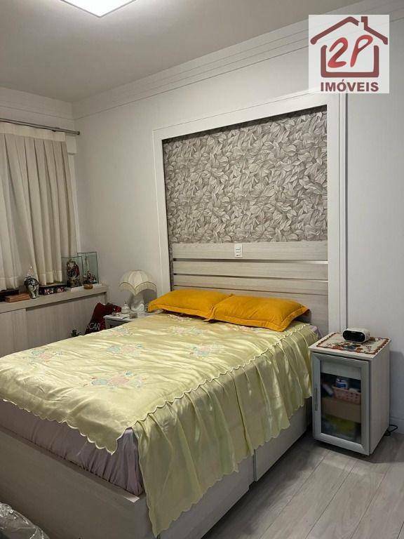 Apartamento à venda com 3 quartos, 122m² - Foto 2