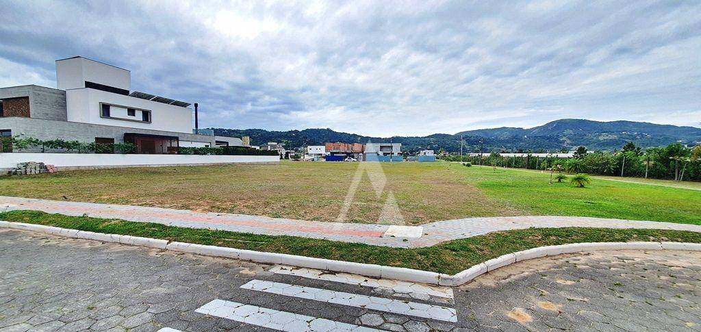 Loteamento e Condomínio, 600 m² - Foto 2