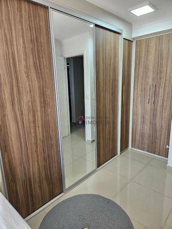 Apartamento à venda com 3 quartos, 82m² - Foto 19