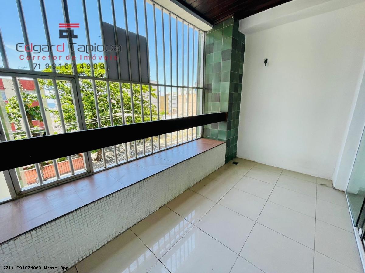 Apartamento à venda com 3 quartos, 110m² - Foto 2