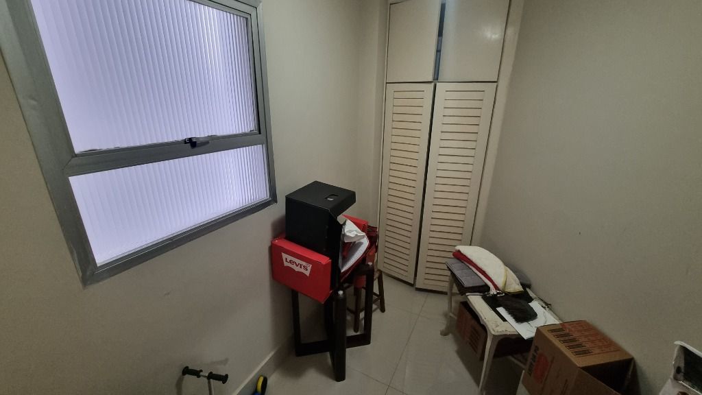 Apartamento à venda com 3 quartos, 180m² - Foto 33