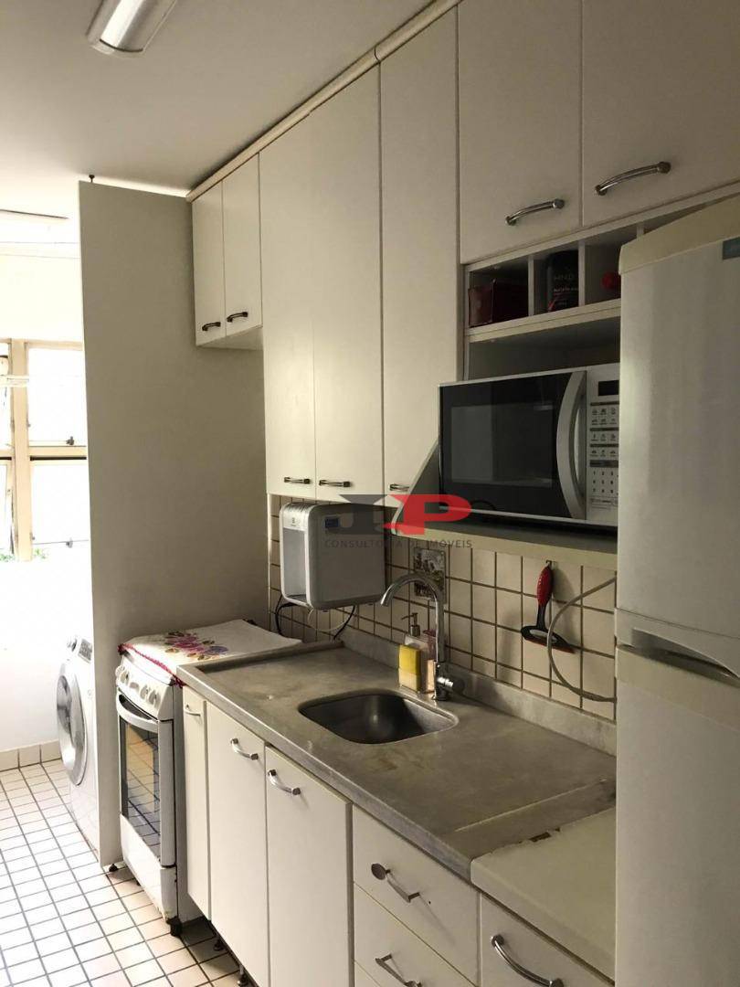 Apartamento à venda com 3 quartos, 64m² - Foto 10