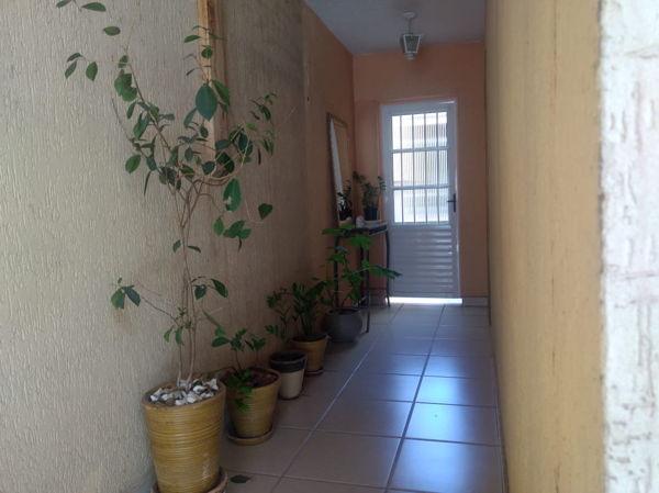 Sobrado à venda com 4 quartos, 250m² - Foto 2