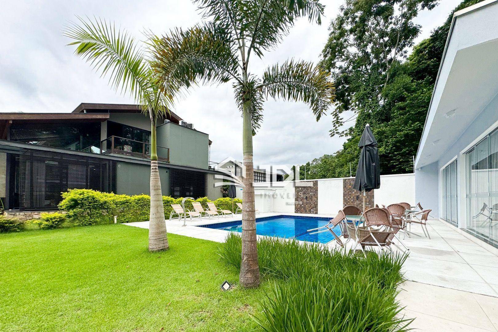 Casa de Condomínio à venda com 3 quartos, 234m² - Foto 21