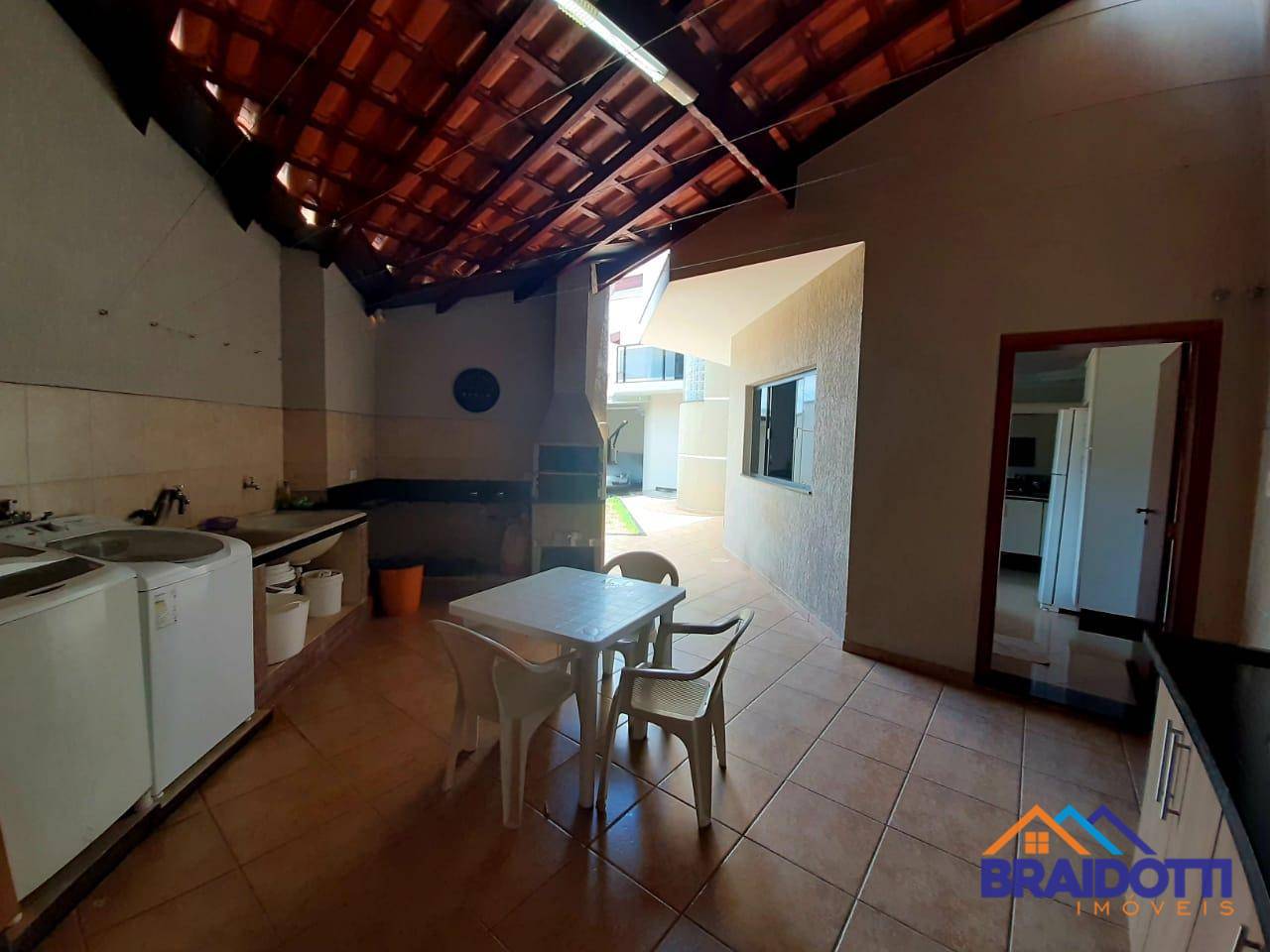 Casa à venda com 3 quartos, 270m² - Foto 29