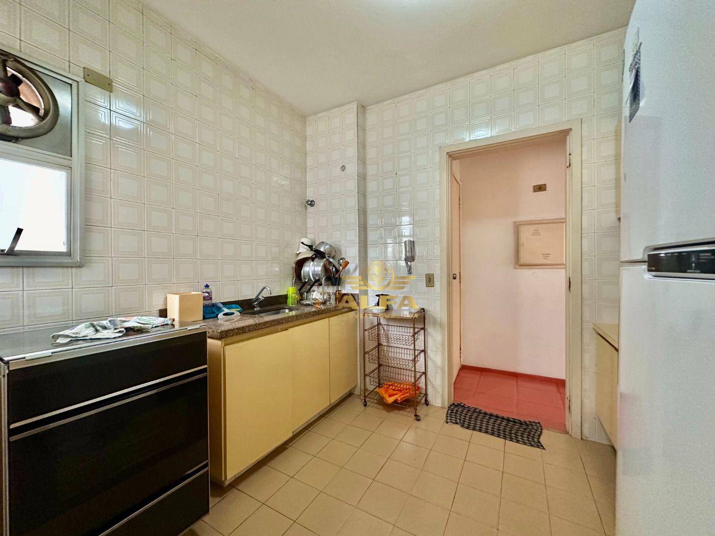 Apartamento à venda com 3 quartos, 76m² - Foto 18