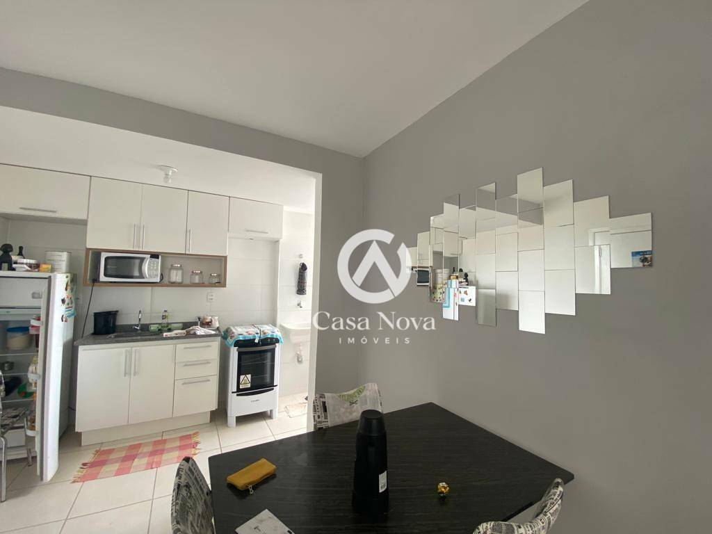 Apartamento à venda com 2 quartos, 45m² - Foto 6