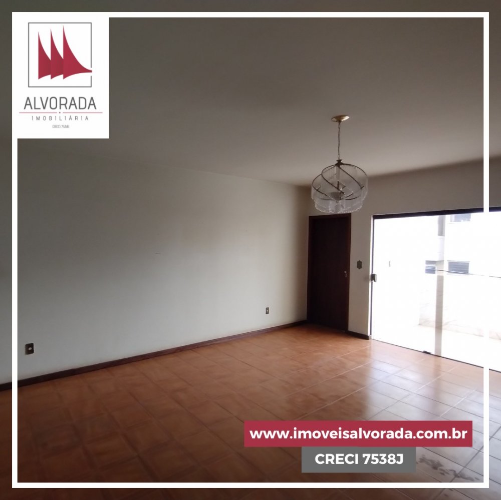 Apartamento à venda com 3 quartos, 150m² - Foto 1