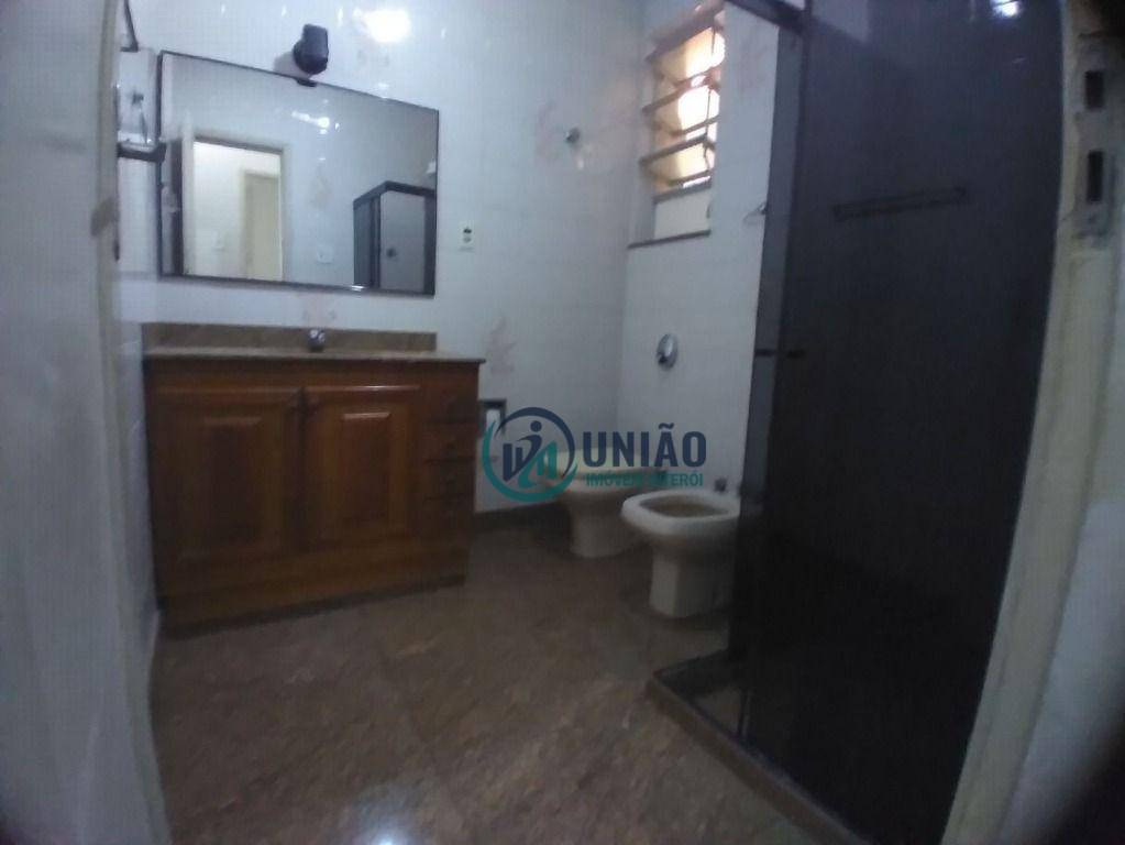 Apartamento à venda com 3 quartos, 100m² - Foto 17