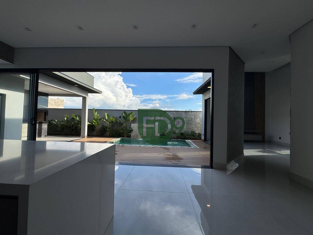 Casa de Condomínio à venda com 3 quartos, 191m² - Foto 8