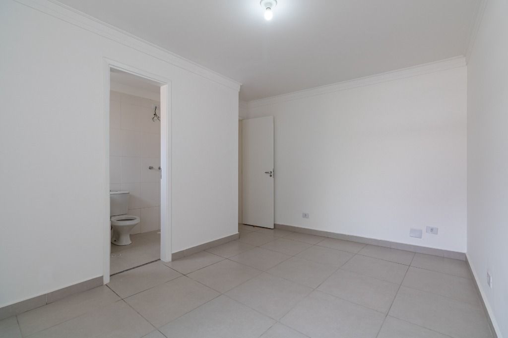 Casa à venda com 3 quartos, 141m² - Foto 18