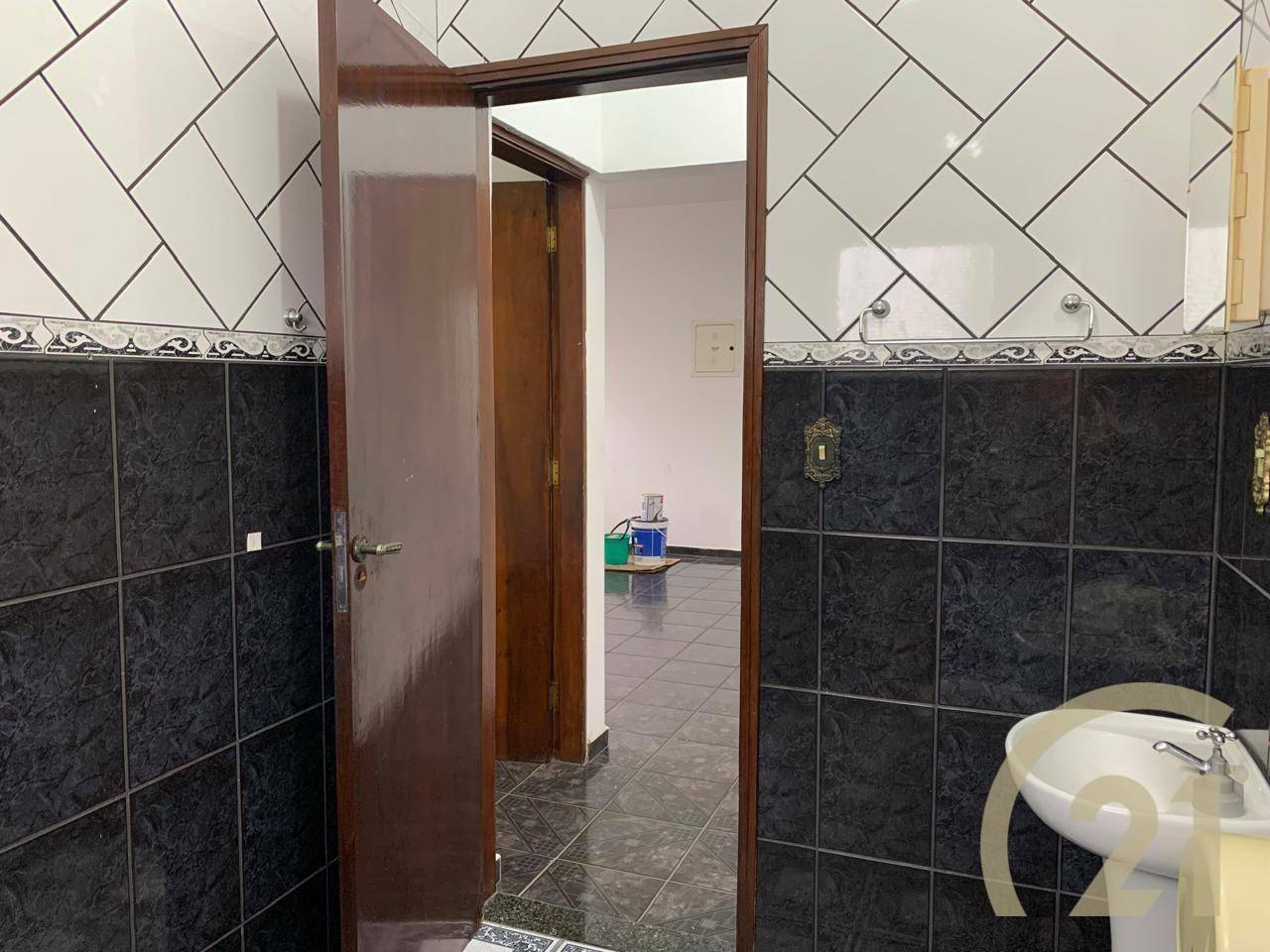 Apartamento para alugar com 3 quartos, 100m² - Foto 12