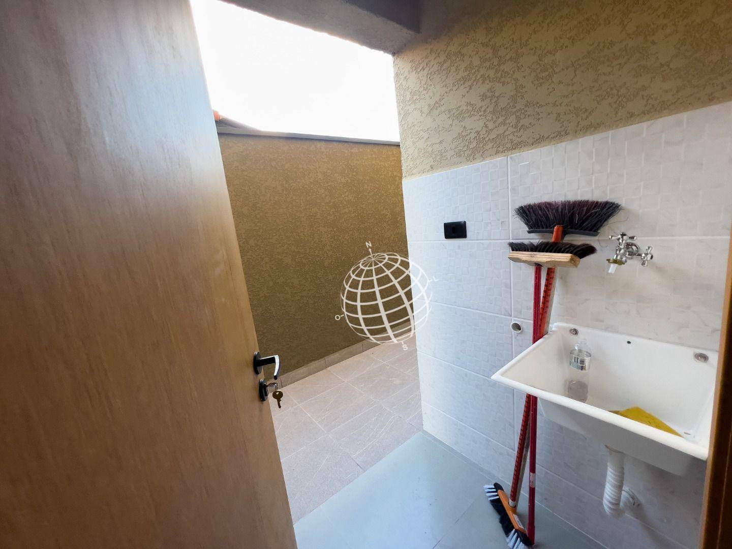 Casa à venda com 3 quartos, 120m² - Foto 11