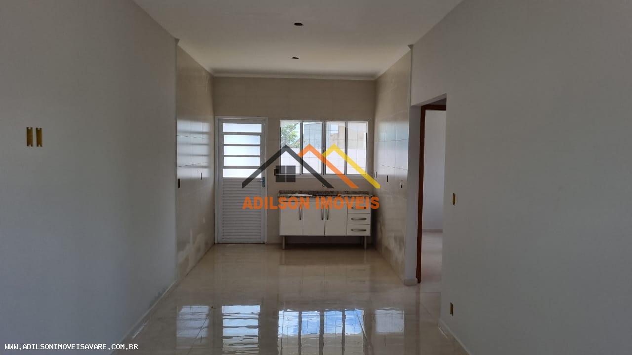 Casa à venda com 2 quartos, 150m² - Foto 5