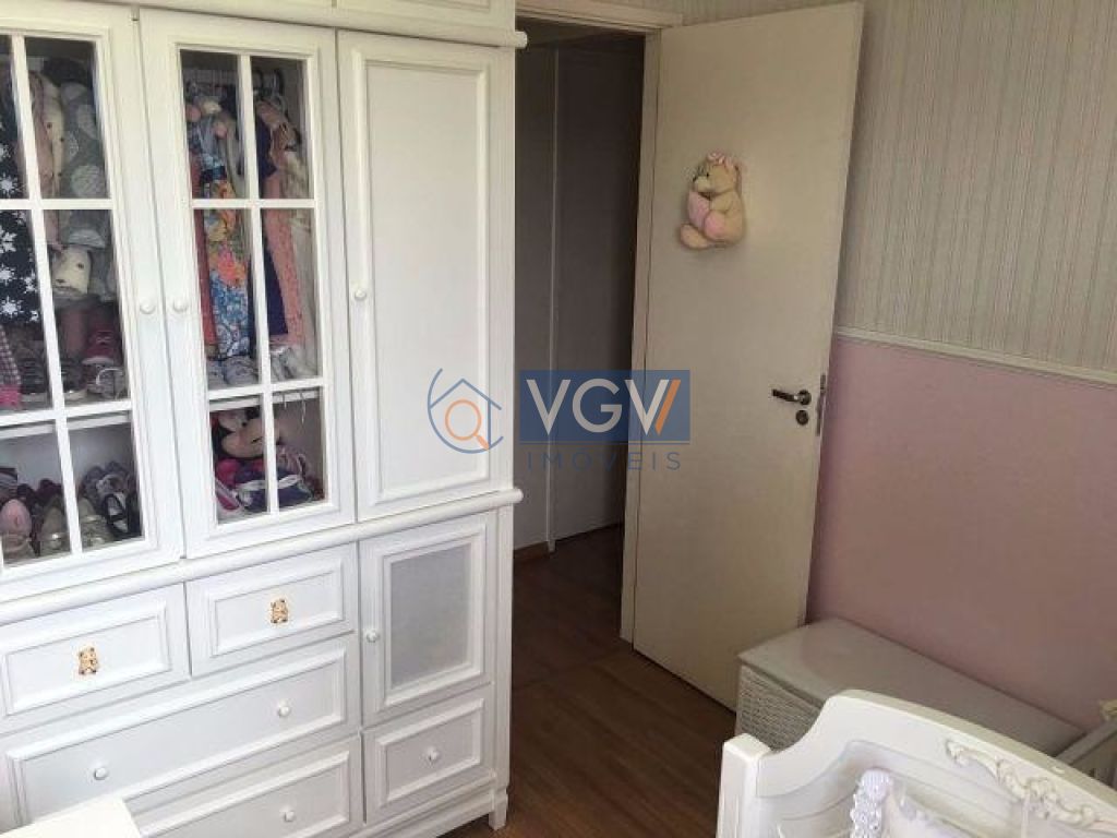 Apartamento à venda com 3 quartos, 77m² - Foto 10