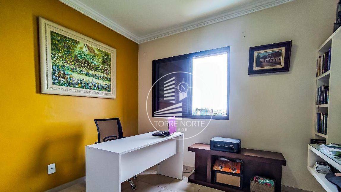 Apartamento à venda com 3 quartos, 150m² - Foto 8