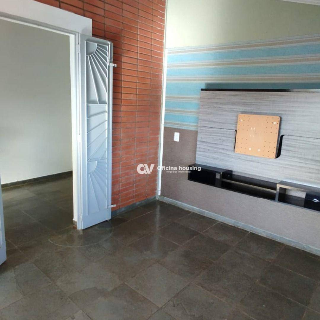 Chácara à venda e aluguel com 3 quartos, 2500M2 - Foto 5