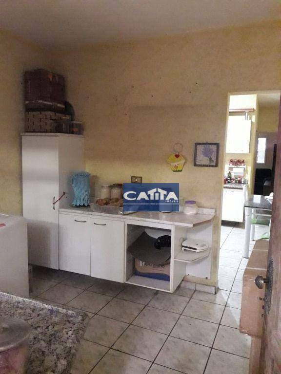 Sobrado à venda com 2 quartos, 120m² - Foto 11