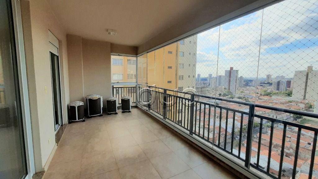 Apartamento para alugar com 3 quartos, 140m² - Foto 6