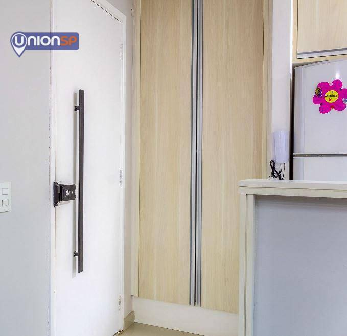 Apartamento à venda com 3 quartos, 75m² - Foto 3