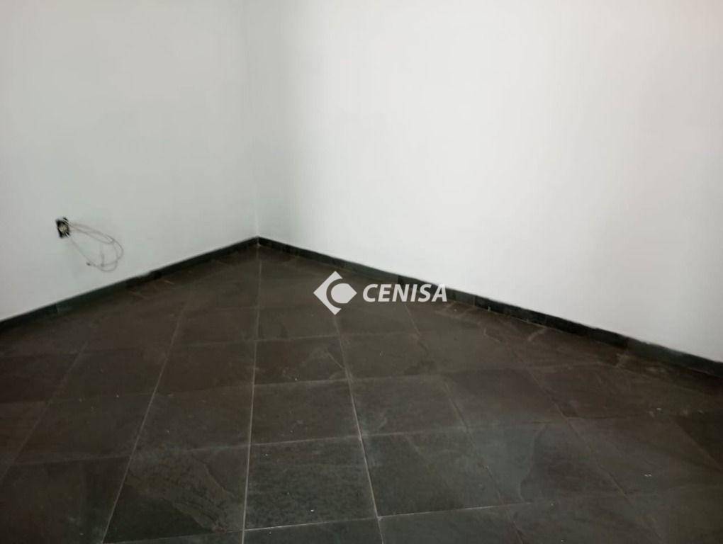 Casa à venda com 4 quartos, 170m² - Foto 18