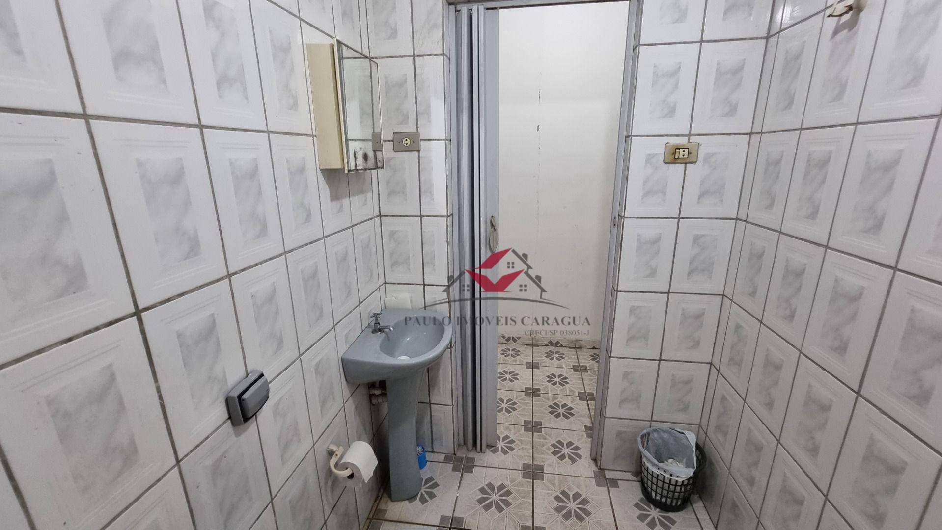 Casa de Condomínio à venda com 4 quartos, 232m² - Foto 30