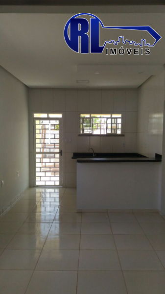 Casa à venda com 2 quartos, 83m² - Foto 9