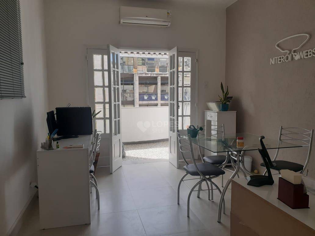 Apartamento à venda com 3 quartos, 84m² - Foto 6