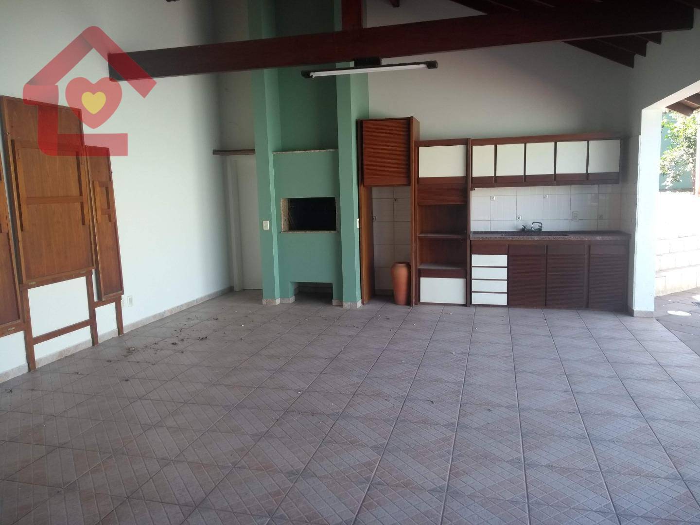 Casa à venda com 3 quartos, 230m² - Foto 14