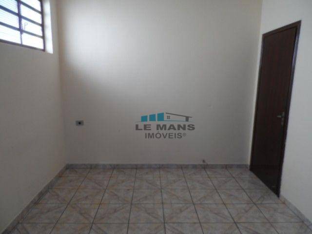 Casa à venda com 3 quartos, 130m² - Foto 8