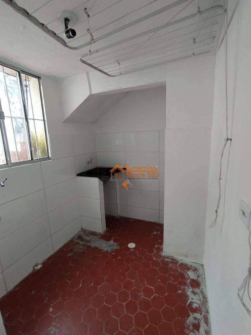 Sobrado à venda com 2 quartos, 180m² - Foto 3