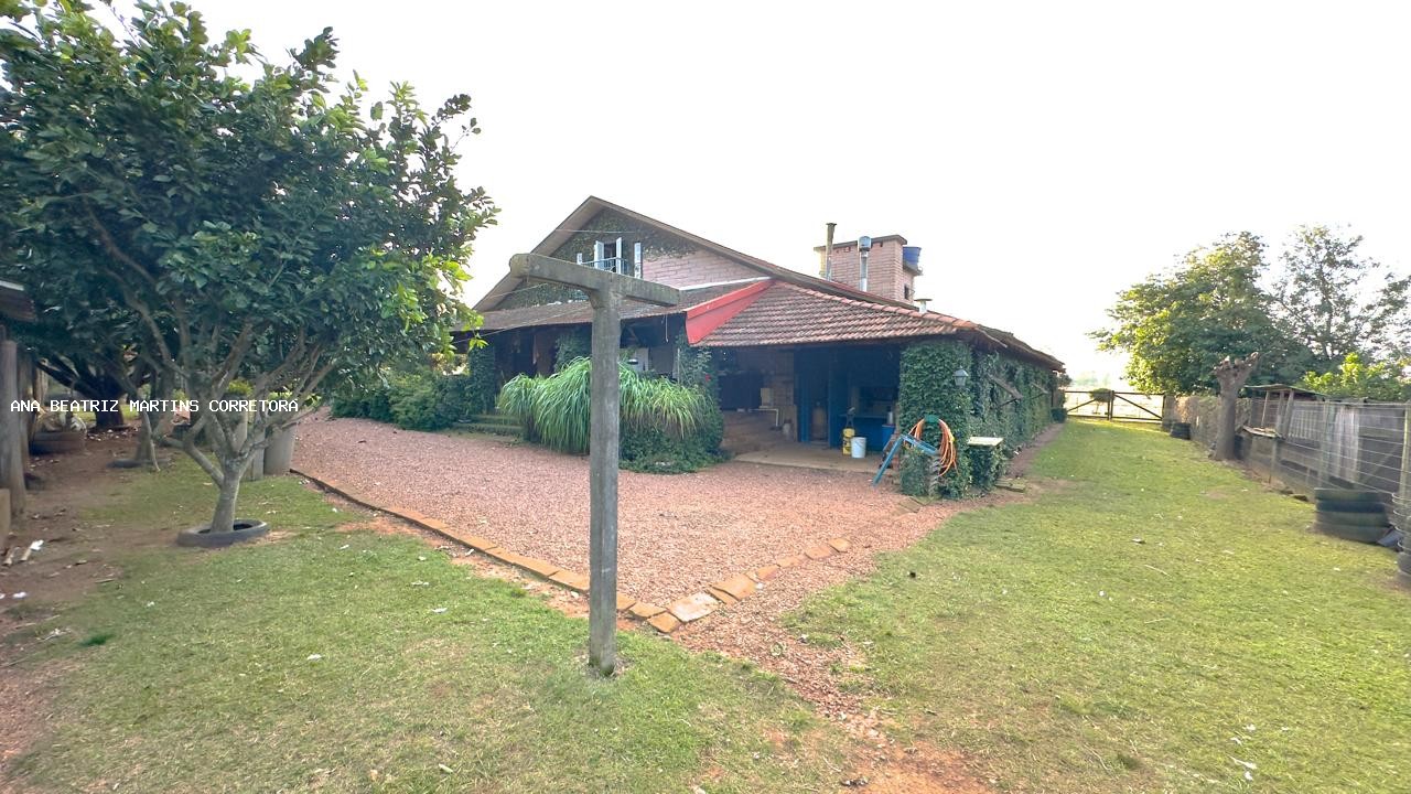 Sítio à venda com 2 quartos, 30000m² - Foto 27