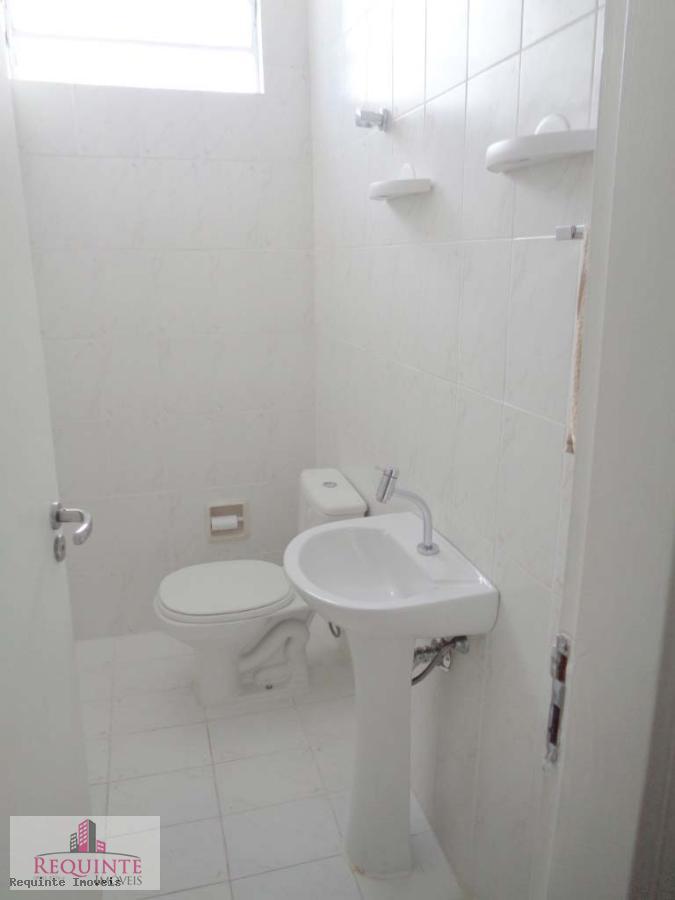 Sobrado à venda com 3 quartos, 200m² - Foto 29