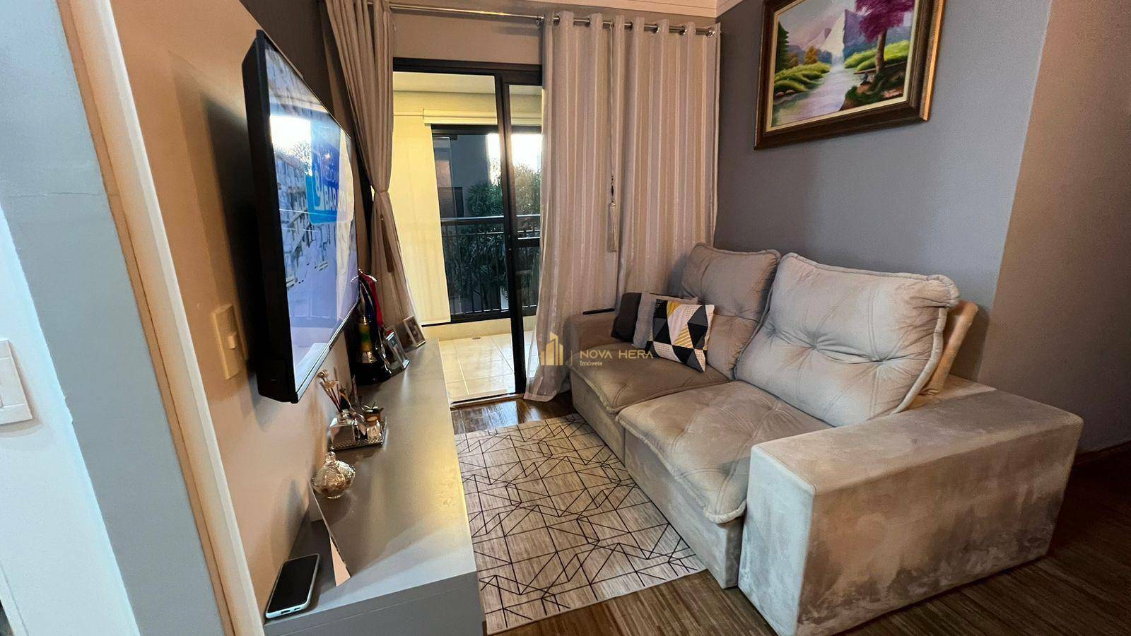 Apartamento à venda com 2 quartos, 61m² - Foto 9
