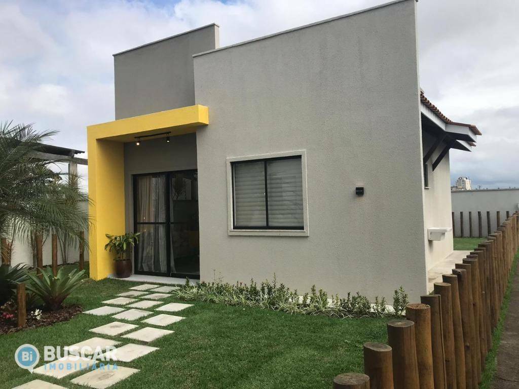 Casa de Condomínio à venda com 2 quartos, 40m² - Foto 1