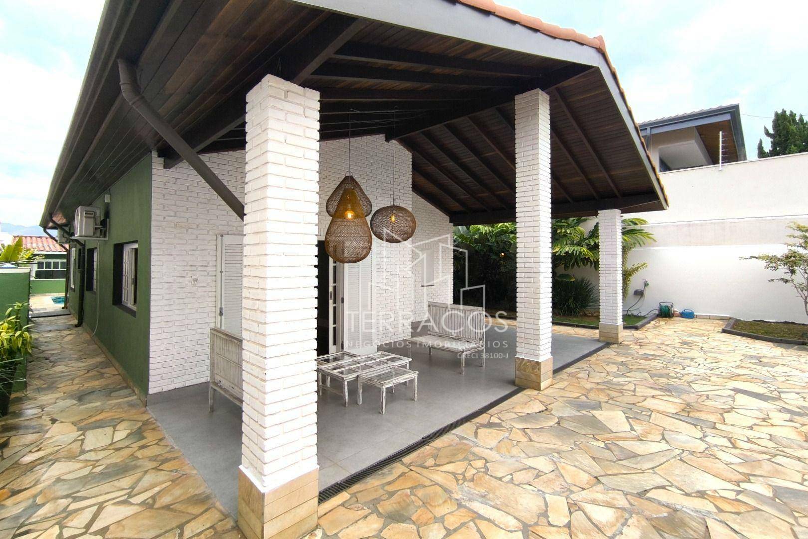 Casa para alugar com 3 quartos, 170m² - Foto 6